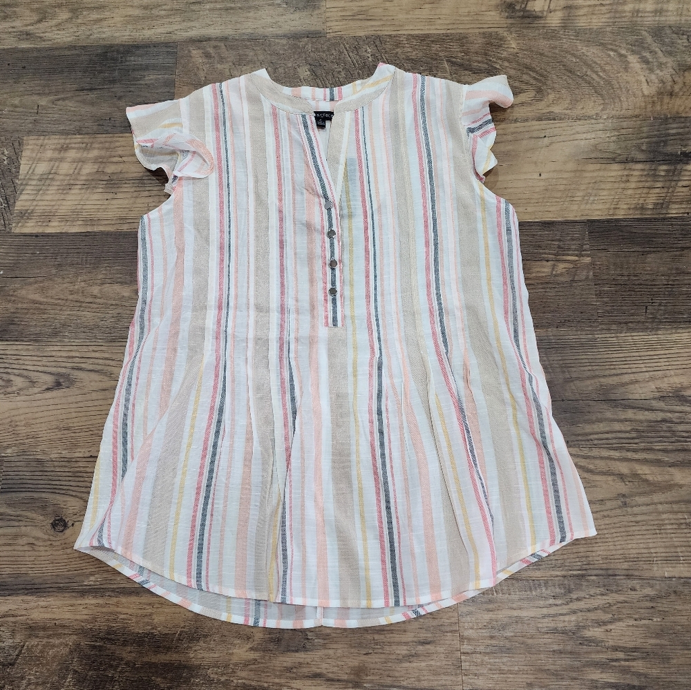 Ava & Grace sleeveless shirt